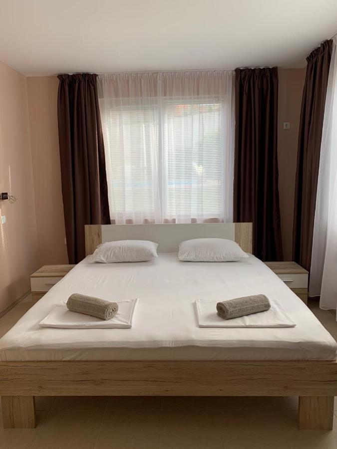 Villa Rouge - Apartment Victoria Sozopol Eksteriør billede